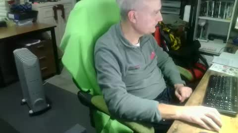 ernello online show from 11-14-25, 06:34