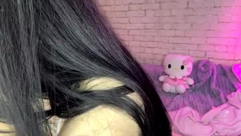 Snapshot of ernestinezalesky chatting on 02-22-26, 11:09 Nina online show from 02-22-26, 11:09