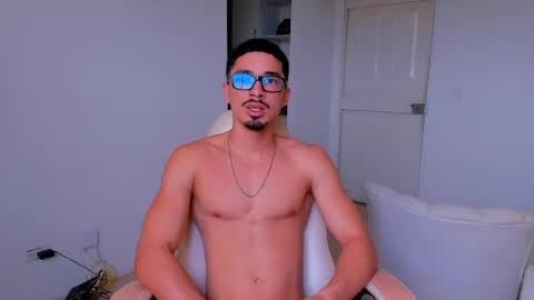 Snapshot of eros_becker_ chatting on 05-21-26, 08:16 eros_becker_ online show from 05-21-26, 08:16