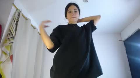 Snapshot of erosgirls_ chatting on 10-10-25, 03:27 erosgirls_ online show from 10-10-25, 03:27