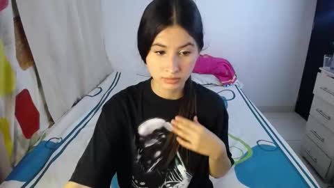 erosgirls_ online show from 10-17-25, 03:53