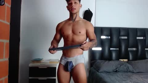 Eros online show from 10-23-25, 03:33