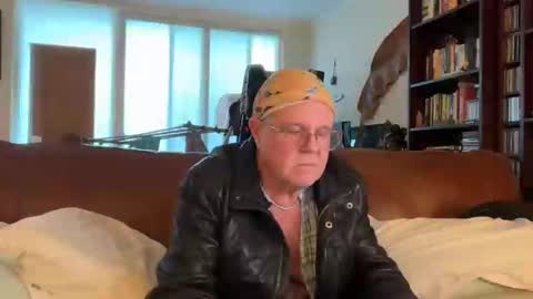 eros online show from 12-31-24, 03:31