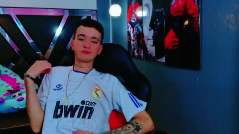 Snapshot of eroswildboy chatting on 12-04-25, 09:12 eroswildboy online show from 12-04-25, 09:12