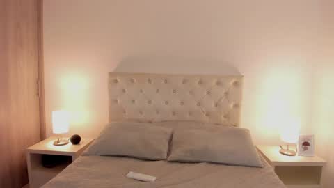 Snapshot of erotic_boobs chatting on 12-13-24, 08:37 Karen online show from 12-13-24, 08:37