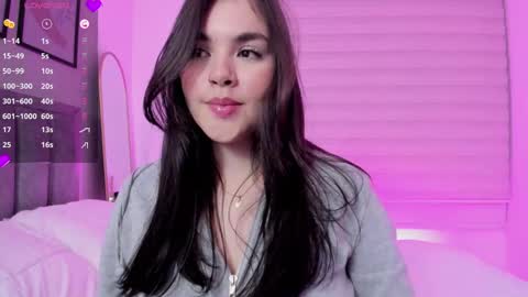 Snapshot of erotic_boobs chatting on 03-07-25, 02:36 Karen online show from 03-07-25, 02:36