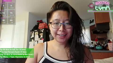 Snapshot of eroticalynn chatting on 11-04-25, 07:24 Lynn online show from 11-04-25, 07:24