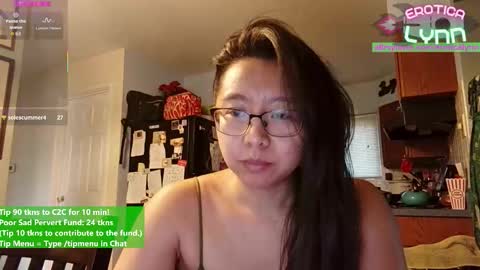 Snapshot of eroticalynn chatting on 11-25-25, 07:03 Lynn online show from 11-25-25, 07:03