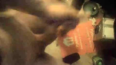 Snapshot of erozet89 chatting on 11-19-25, 02:44 erozet89 online show from 11-19-25, 02:44