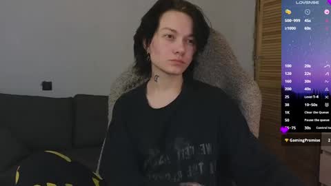 esajukyy online show from 04-11-26, 01:15