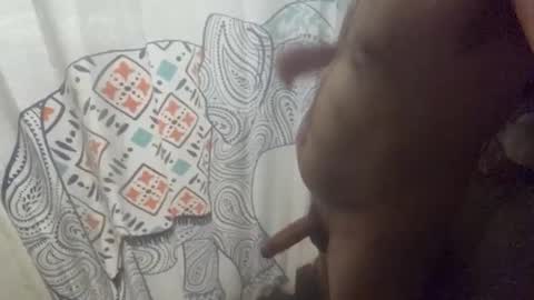 Snapshot of escape772 chatting on 01-24-25, 11:23 Caliente online show from 01-24-25, 11:23