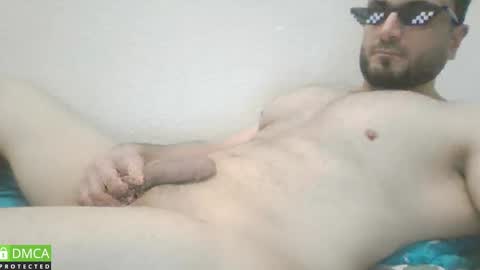 Snapshot of escapee4a chatting on 03-04-25, 12:39 samshiro4k online show from 03-04-25, 12:39