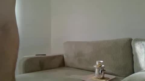 Snapshot of escapee4a chatting on 11-04-25, 09:19 samshiro4k online show from 11-04-25, 09:19