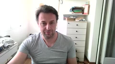 esibizionista 91 online show from 04-10-26, 10:53