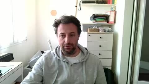 esibizionista 91 online show from 04-21-26, 07:58