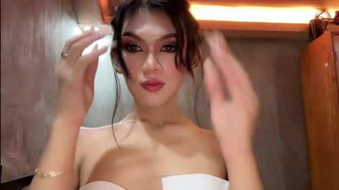 Chelliane online show from 02-19-26, 07:10