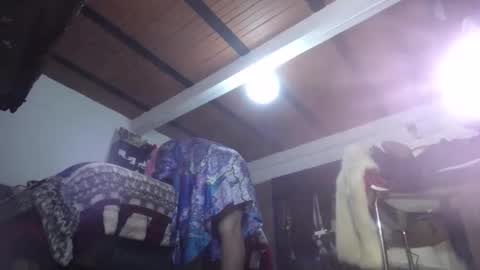 Eskela911 online show from 12-21-24, 01:47