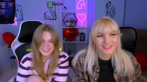 Snapshot of esma_shine chatting on 10-14-25, 07:47 esma_shine online show from 10-14-25, 07:47