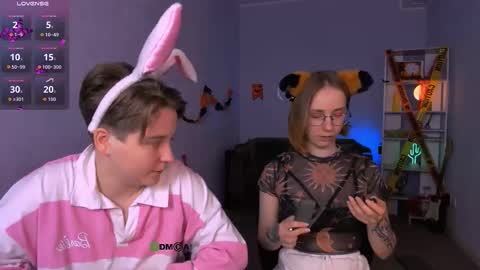 Snapshot of esma_shine chatting on 10-31-25, 08:37 esma_shine online show from 10-31-25, 08:37