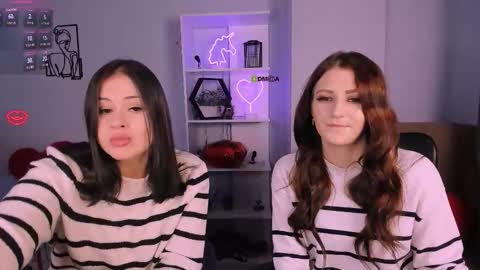 Snapshot of esma_shine chatting on 11-22-25, 08:19 esma_shine online show from 11-22-25, 08:19