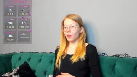 Esme Runn online show from 01-17-25, 10:44