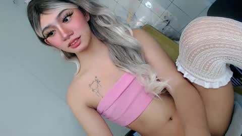 esmeralda28x online show from 06-20-26, 10:45