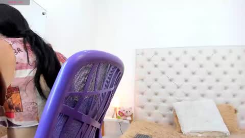 Snapshot of esmeralda_06 chatting on 07-07-26, 02:54 esmeralda online show from 07-07-26, 02:54