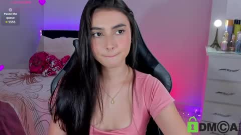 Esmeralda online show from 05-29-26, 07:56