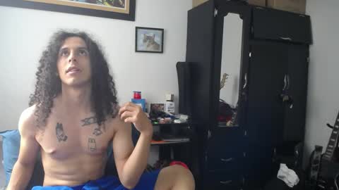 Snapshot of esnaider_man chatting on 06-04-26, 04:35 Esnider online show from 06-04-26, 04:35
