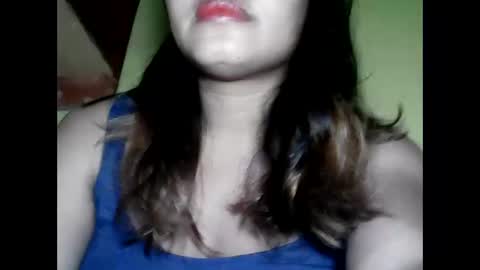 Snapshot of especialgirl_28 chatting on 02-02-25, 07:04 especialgirl_28 online show from 02-02-25, 07:04