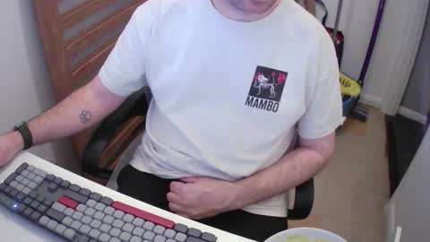 Morph online show from 12-18-25, 09:10