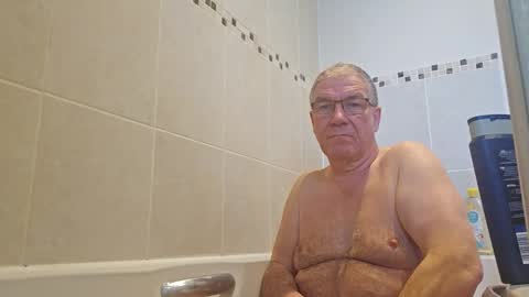 Snapshot of essexb0y chatting on 02-21-25, 09:13 EssexB0y online show from 02-21-25, 09:13