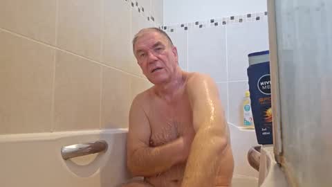 Snapshot of essexb0y chatting on 03-01-25, 11:17 EssexB0y online show from 03-01-25, 11:17
