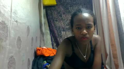 estancelee online show from 06-13-26, 11:57