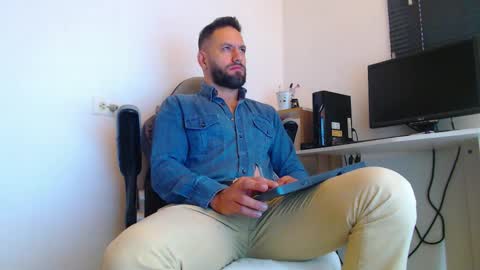 esteban online show from 02-23-26, 02:03