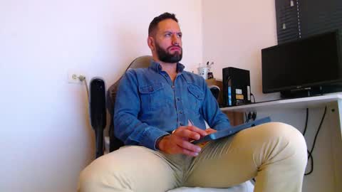 esteban online show from 03-06-26, 02:46