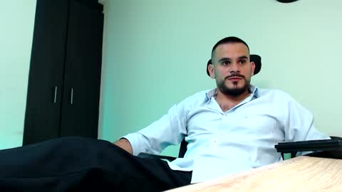 Esteban Fernandez online show from 02-04-26, 04:07