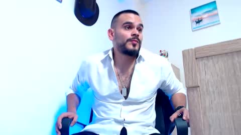 Esteban Fernandez online show from 02-07-26, 03:10