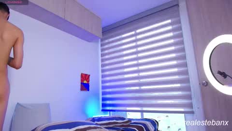 E S T E B A N online show from 09-30-25, 09:42