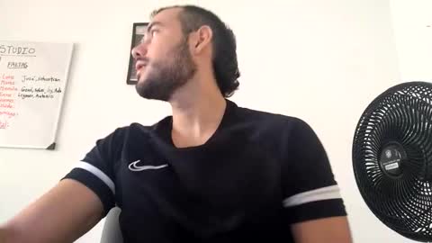 Esteban Reyes  independent model online show from 11-28-25, 04:09