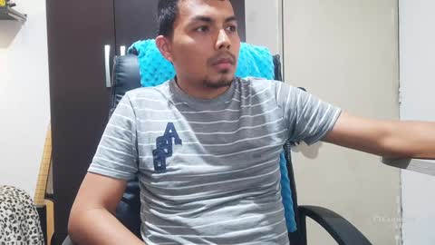 Snapshot of estebancot0314 chatting on 12-08-24, 10:03 Esteban online show from 12-08-24, 10:03