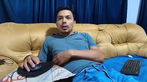 Snapshot of estebancot0314 chatting on 02-28-26, 03:07 Esteban online show from 02-28-26, 03:07