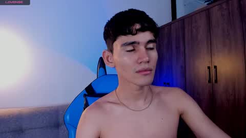 Esteban online show from 02-25-25, 01:06