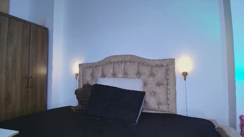 Esteban online show from 09-10-25, 03:12