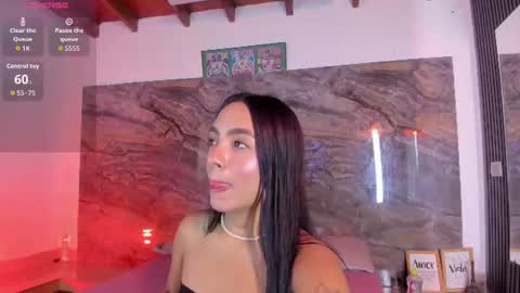 Snapshot of estefy_gomez1 chatting on 06-17-26, 12:29 Stefy online show from 06-17-26, 12:29
