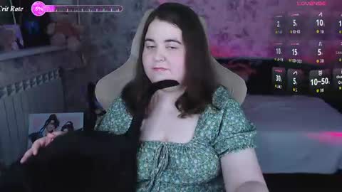 Snapshot of estelle_hicks chatting on 07-20-26, 07:27 estelle_hicks online show from 07-20-26, 07:27