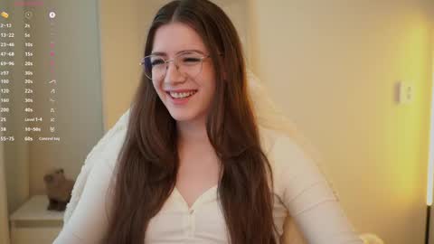 Ester online show from 05-28-26, 03:59