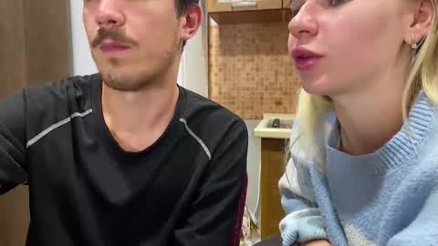 Snapshot of ester_vixen chatting on 09-30-25, 06:24 Ester online show from 09-30-25, 06:24