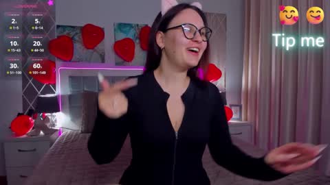 Snapshot of esterkiss chatting on 02-15-25, 05:39 Odelia online show from 02-15-25, 05:39