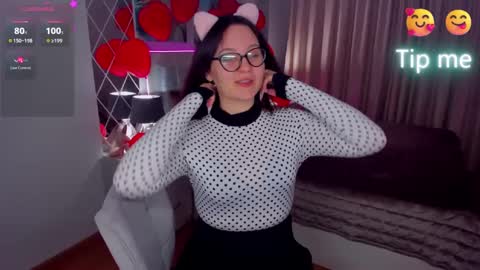 Snapshot of esterkiss chatting on 02-17-25, 08:30 Odelia online show from 02-17-25, 08:30